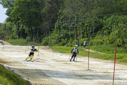 May SRL Duals Poles — photo 10 of 96