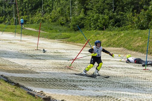 May SRL Duals Poles — photo 12 of 96