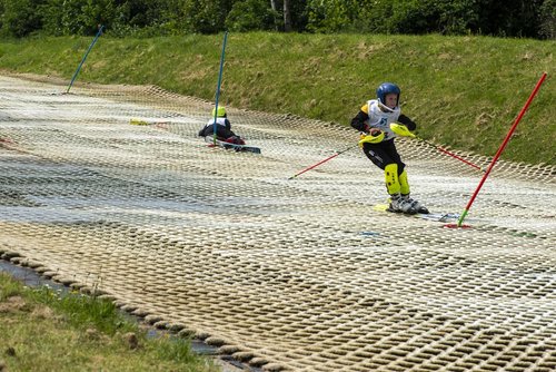 May SRL Duals Poles — photo 15 of 96